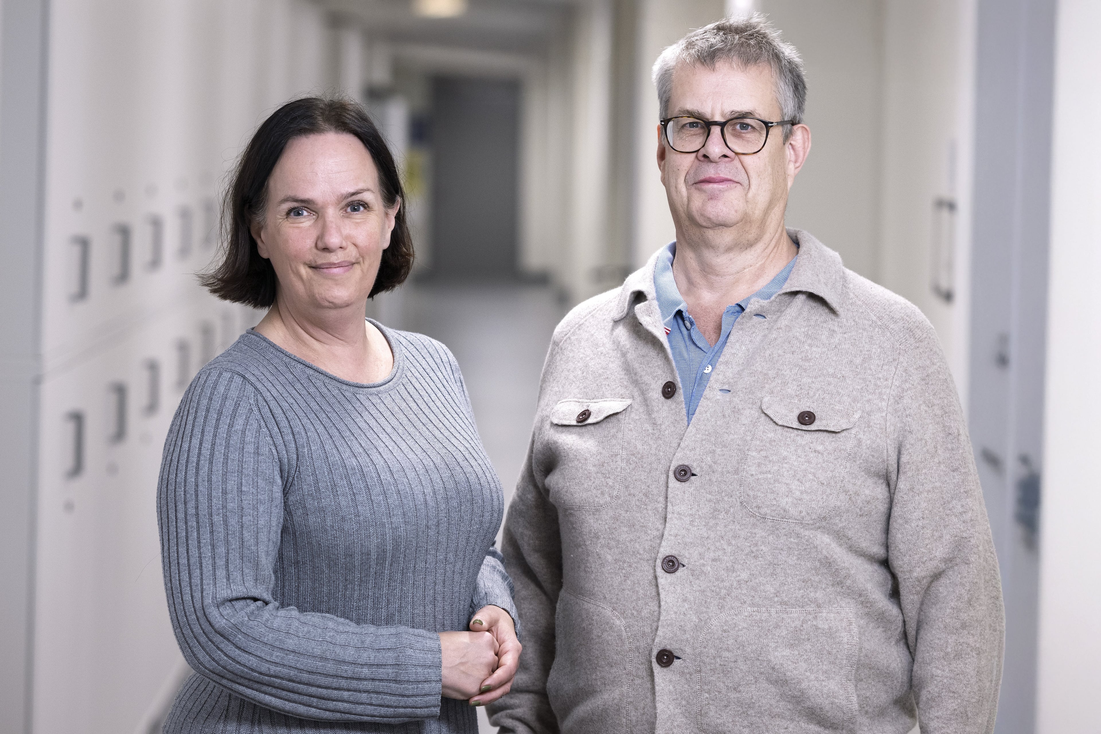 Caroline Hällsjö Sander, sjukhusdirektör på Danderyds sjukhus och Erik Näslund, FoUUi-direktör på Danderyds sjukhus